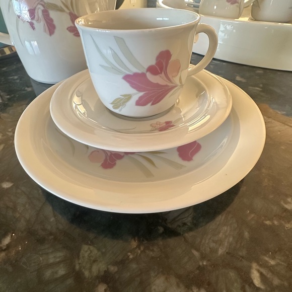 KAHLA Mint Condition Tea Set (Set of 6) - Picture 4 of 11